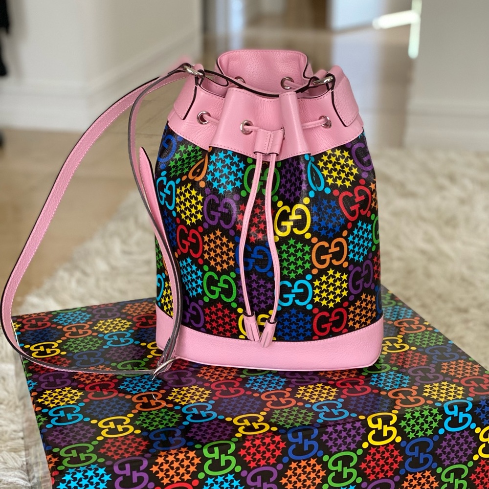 Gucci GG Psychedelic Logo Bucket Bag
